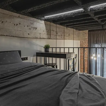 Life Loft Apartment *